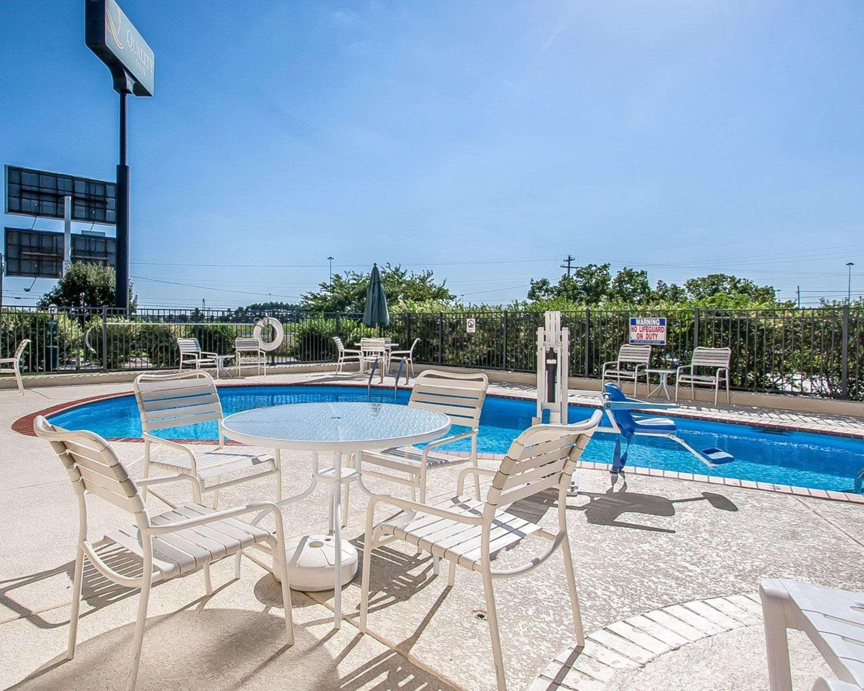 Quality Inn Murfreesboro-University Area Exterior photo