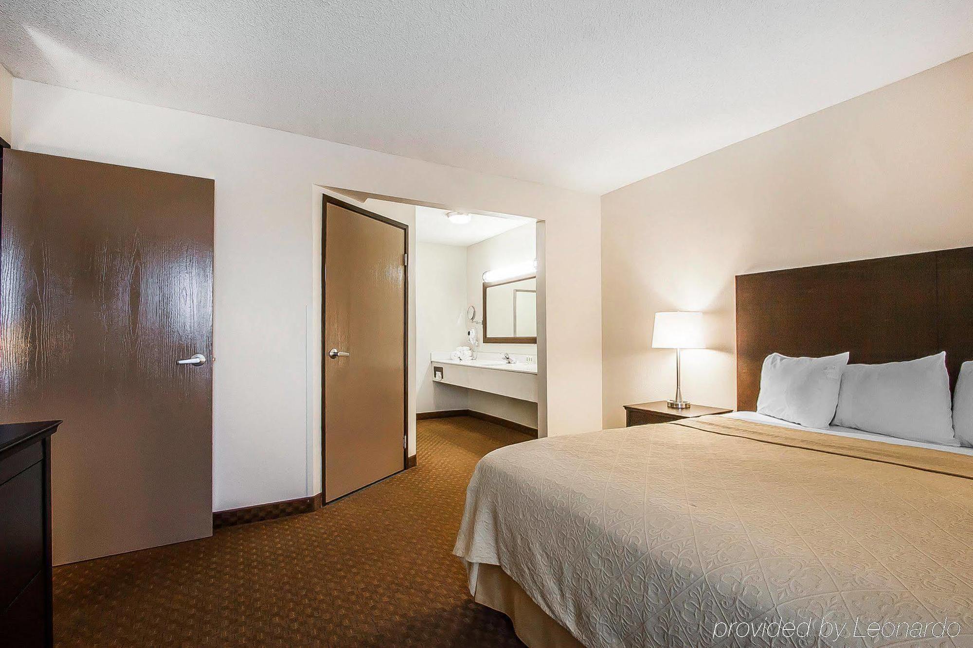 Quality Inn Murfreesboro-University Area Exterior photo