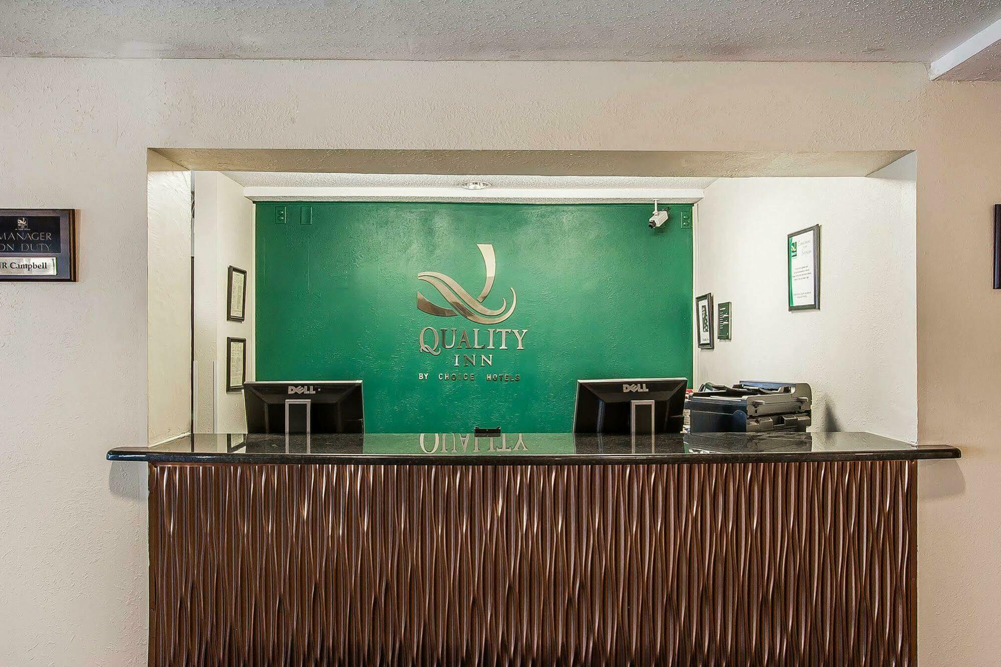 Quality Inn Murfreesboro-University Area Exterior photo