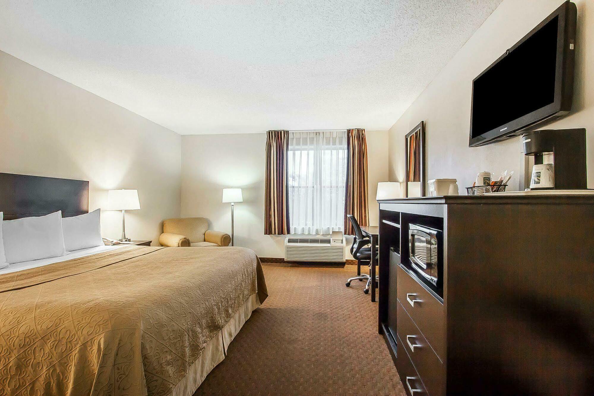 Quality Inn Murfreesboro-University Area Exterior photo