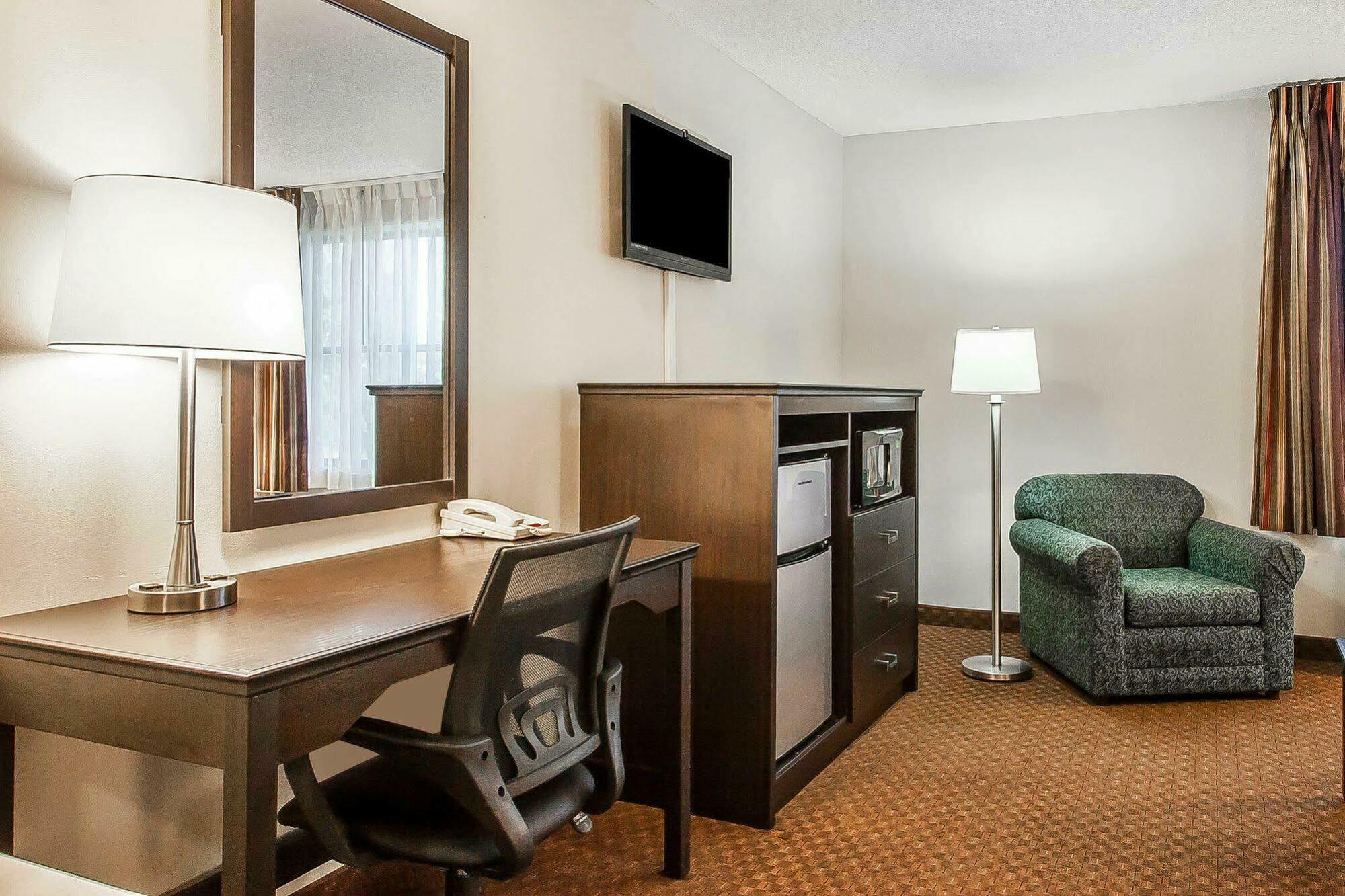 Quality Inn Murfreesboro-University Area Exterior photo